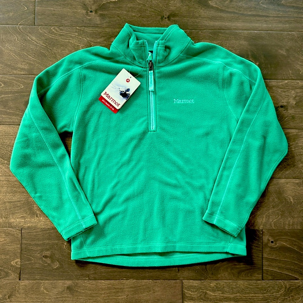 New Marmot 1/2 Zip Pullover, Size L.